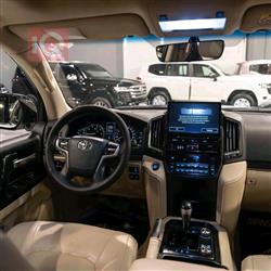 تويوتا لاندكروزر